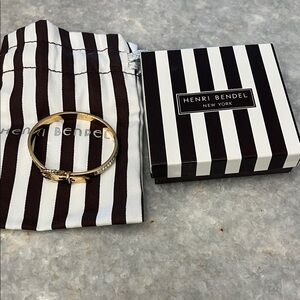 Henri Bendel Gold-Tone Swarovski Crystal Hinged Bracelet NWOT
